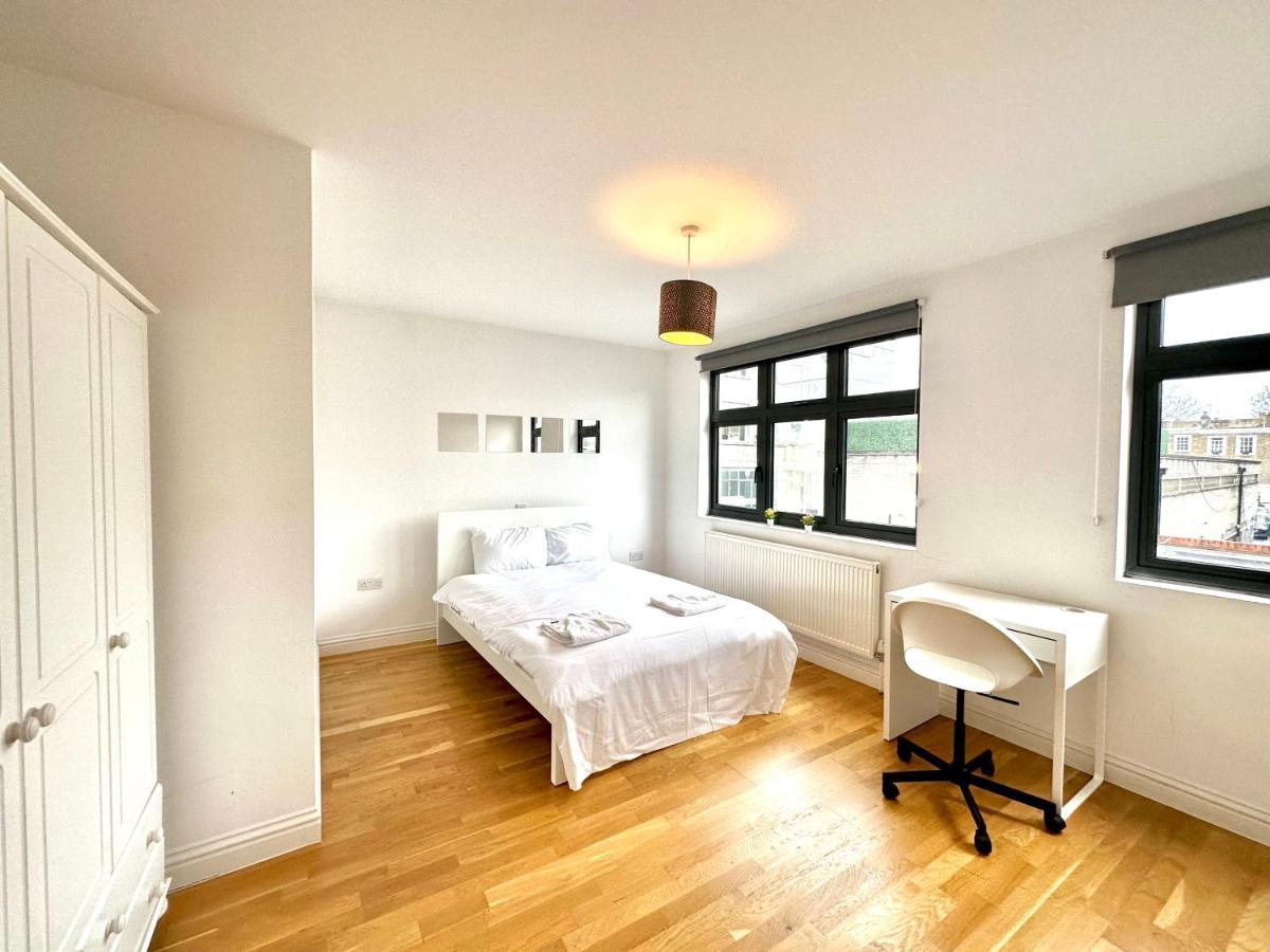 137 Guest House Camden Town ลอนดอน ภายนอก รูปภาพ